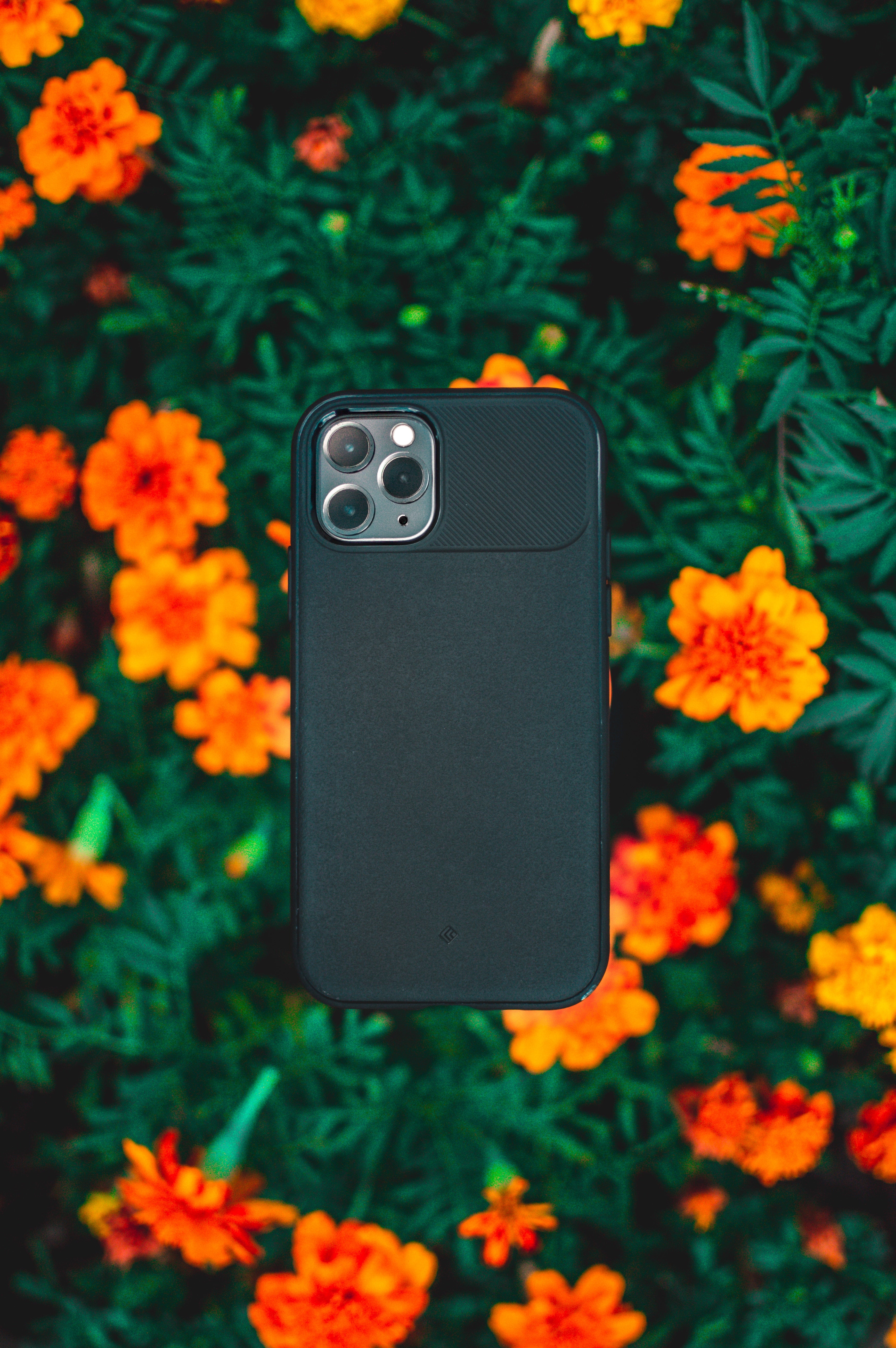 Impact of Phone Cases on Device Performance and Signal Reception